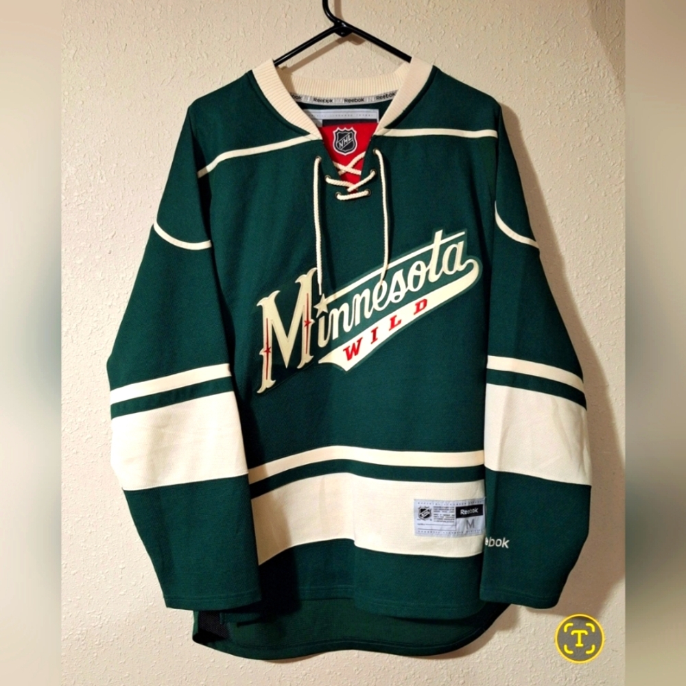 NHL Montreal Wild Stitched Reebok Hockey Jersey Size Medium